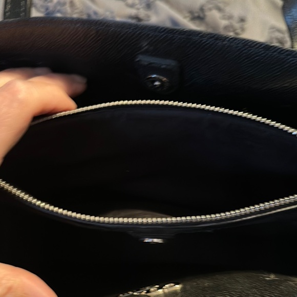 Coach Black Signature Tote - Picture 5 of 15